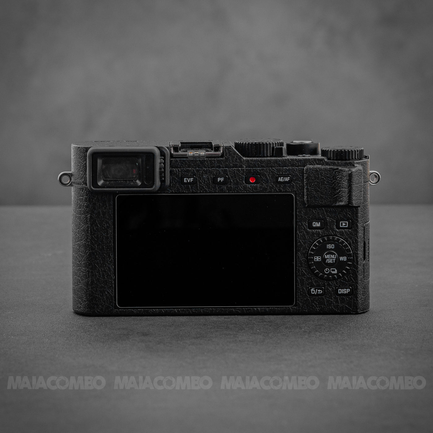 Leica D-Lux 7 Camera & Lens Skin