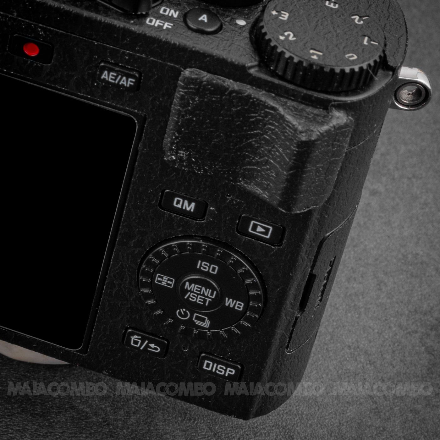 Leica D-Lux 7 Camera & Lens Skin