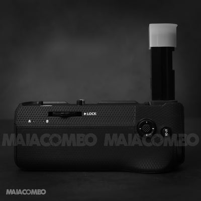 Nikon MB-N11 Power Battery Pack With Vertical Grip Skin
