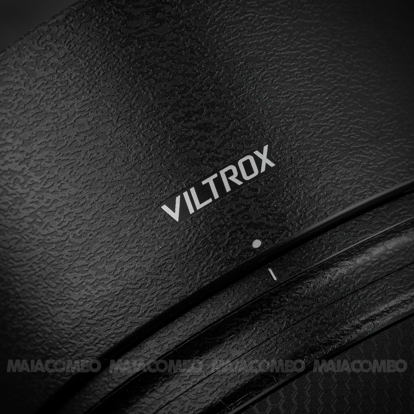 Viltrox AF 75mm f/1.2 E For Sony