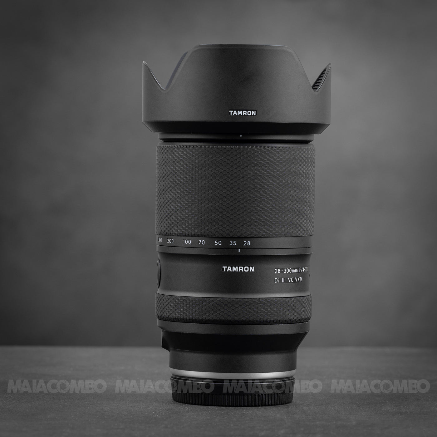 Tamron 28-300mm F4-7.1 Di III VC VXD For Sony E Lens Skin