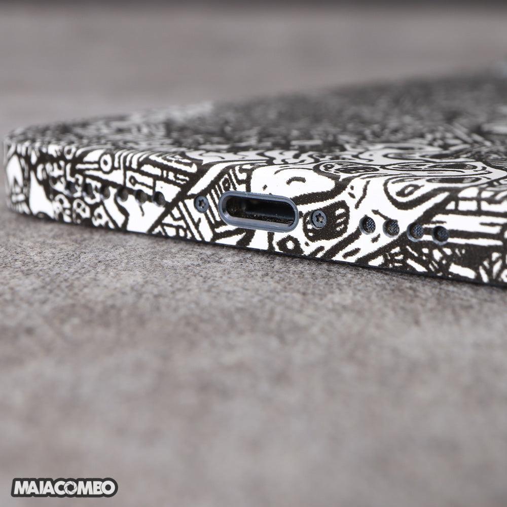 Iphone 13 Pro Max Skin - MAIACOMBO