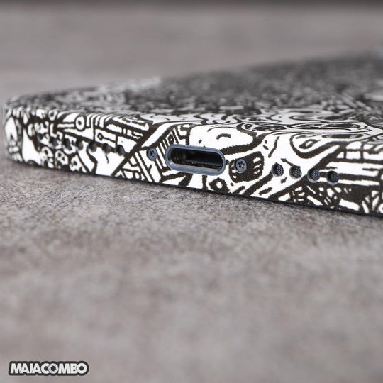 Iphone 13 Pro Max Skin - MAIACOMBO